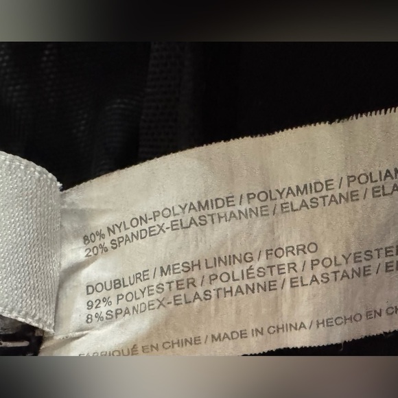 Silhouette Solutions Blue and White Ruched Swimsuit Top size 8 - Picture 8 of 10